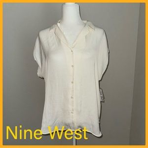 NWT - Nine West - Off white Top - Size Large